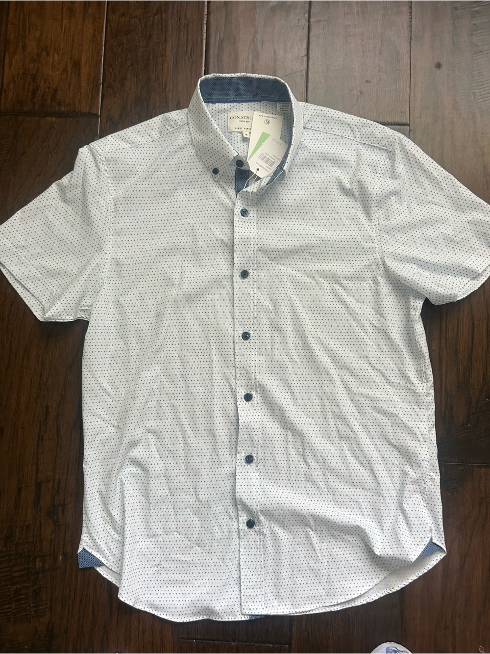 NWT construct men’s slim fit sz M Short Sleeve White Micro-Print Shirt quick dry